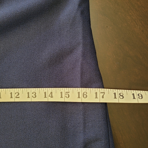 Eliza J navy blue cold shoulder dress 2P NWT - Picture 10 of 11